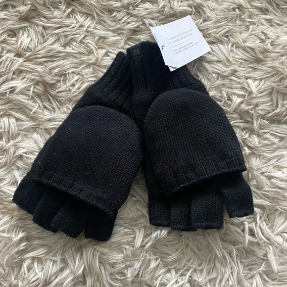 NWT Men’s UGG Flip Gloves - Picture 8 of 11